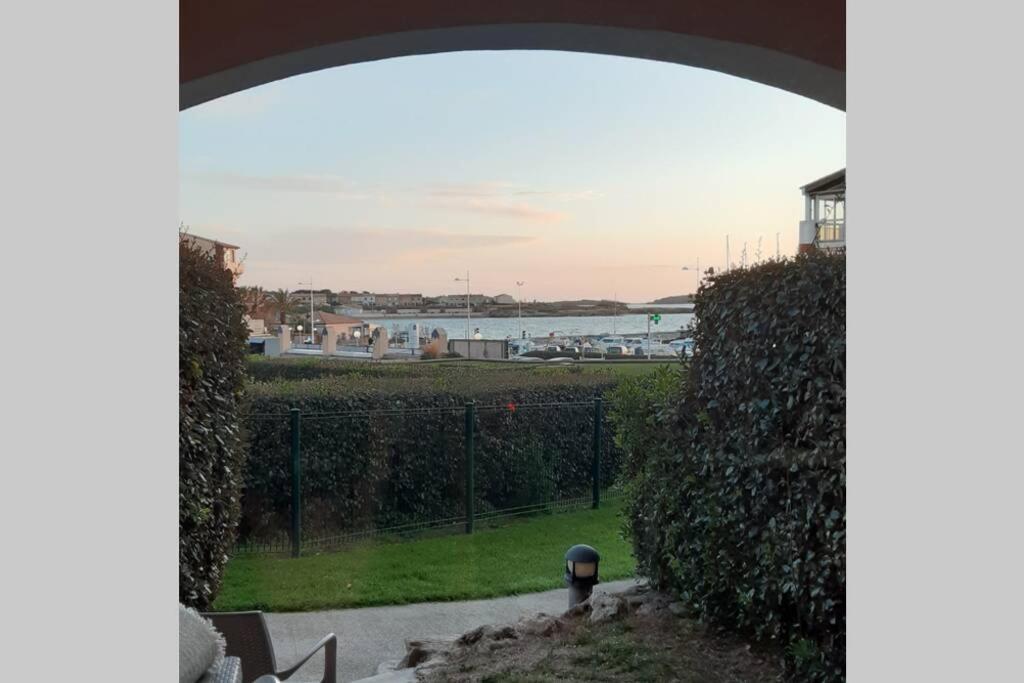 Magnifique Rez De Jardin & Piscine & Bord De Mer Daire Six-Fours-les-Plages Dış mekan fotoğraf