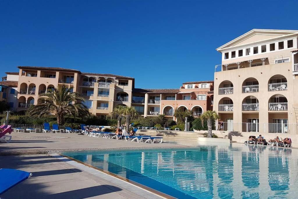 Magnifique Rez De Jardin & Piscine & Bord De Mer Daire Six-Fours-les-Plages Dış mekan fotoğraf