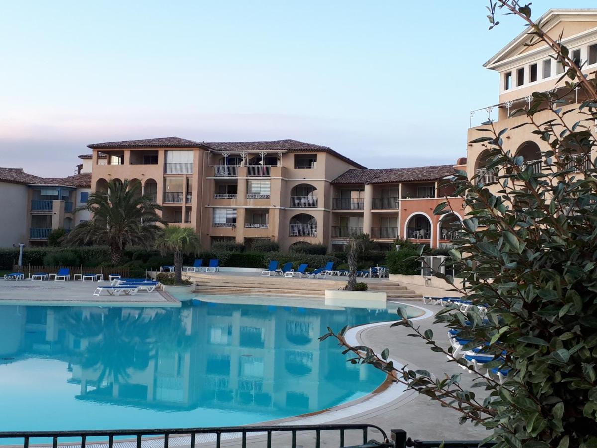 Magnifique Rez De Jardin & Piscine & Bord De Mer Daire Six-Fours-les-Plages Dış mekan fotoğraf
